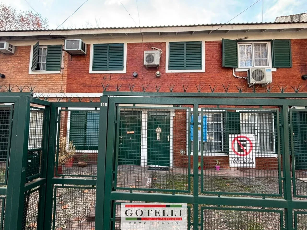 Venta Monte Grande Dúplex de 3 Ambientes c/estacionamiento y patio Apto Credito - Imagen 2
