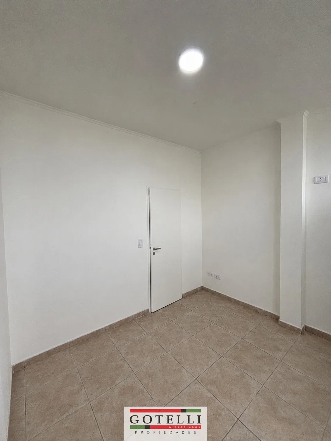 Departamento en alquiler c/ cochera en Monte Grande - Imagen 5
