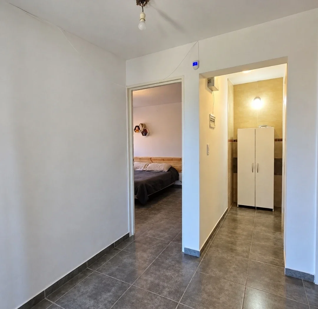 Casa en venta - 4 dormitorios- en San Nicolás - Imagen 4