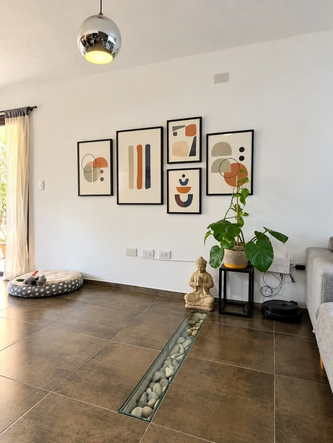 Casa en venta - 4 dormitorios- en San Nicolás - Imagen 3